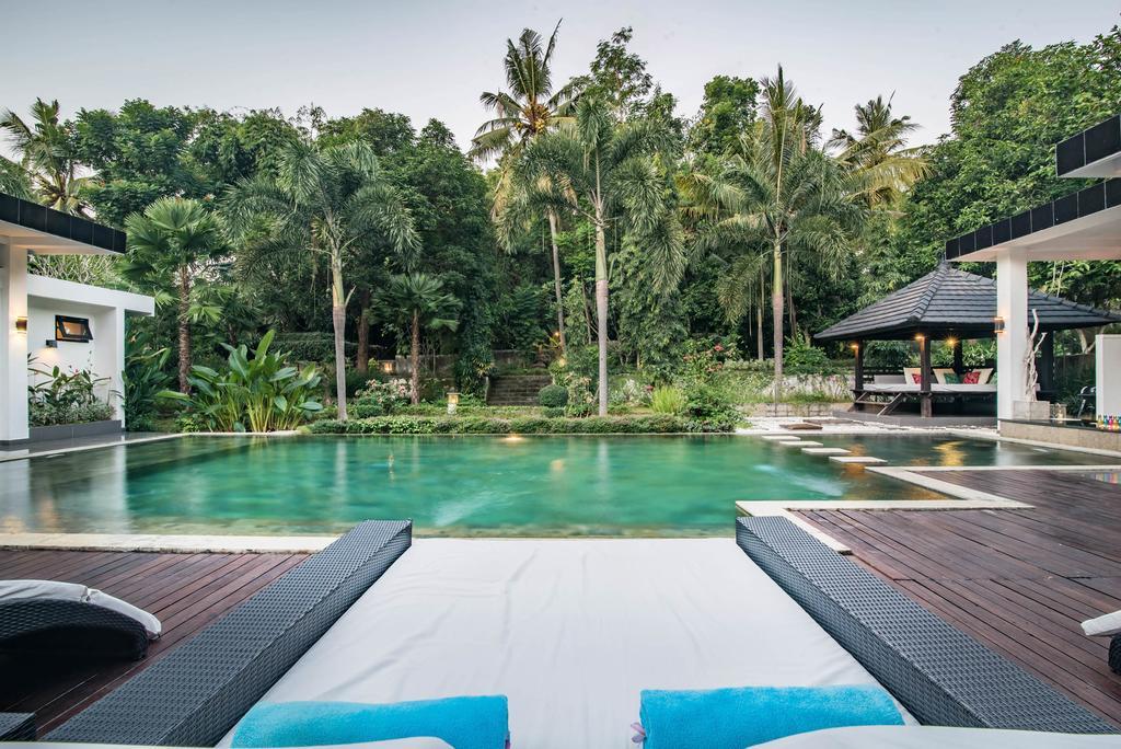 Stunning Villa Lily Lovina  Luaran gambar